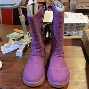 NEW UGG KIDS HEIRLOOM LACE UP